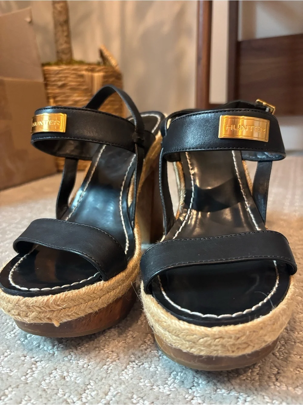 HUNTER Gonave Leather and Wood Block Heel Platform Espadrille Sandals, 9 GUC